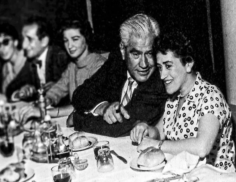 Manuel Rojas e Isidora Aguirre. Concepción - Chile, 1958